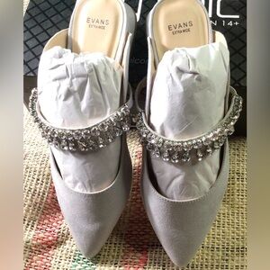 NEW CITY CHIC GRAY MULE SHOES